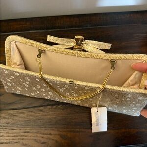 Vintage Elegant Gold Clutch Bag - 1960’s